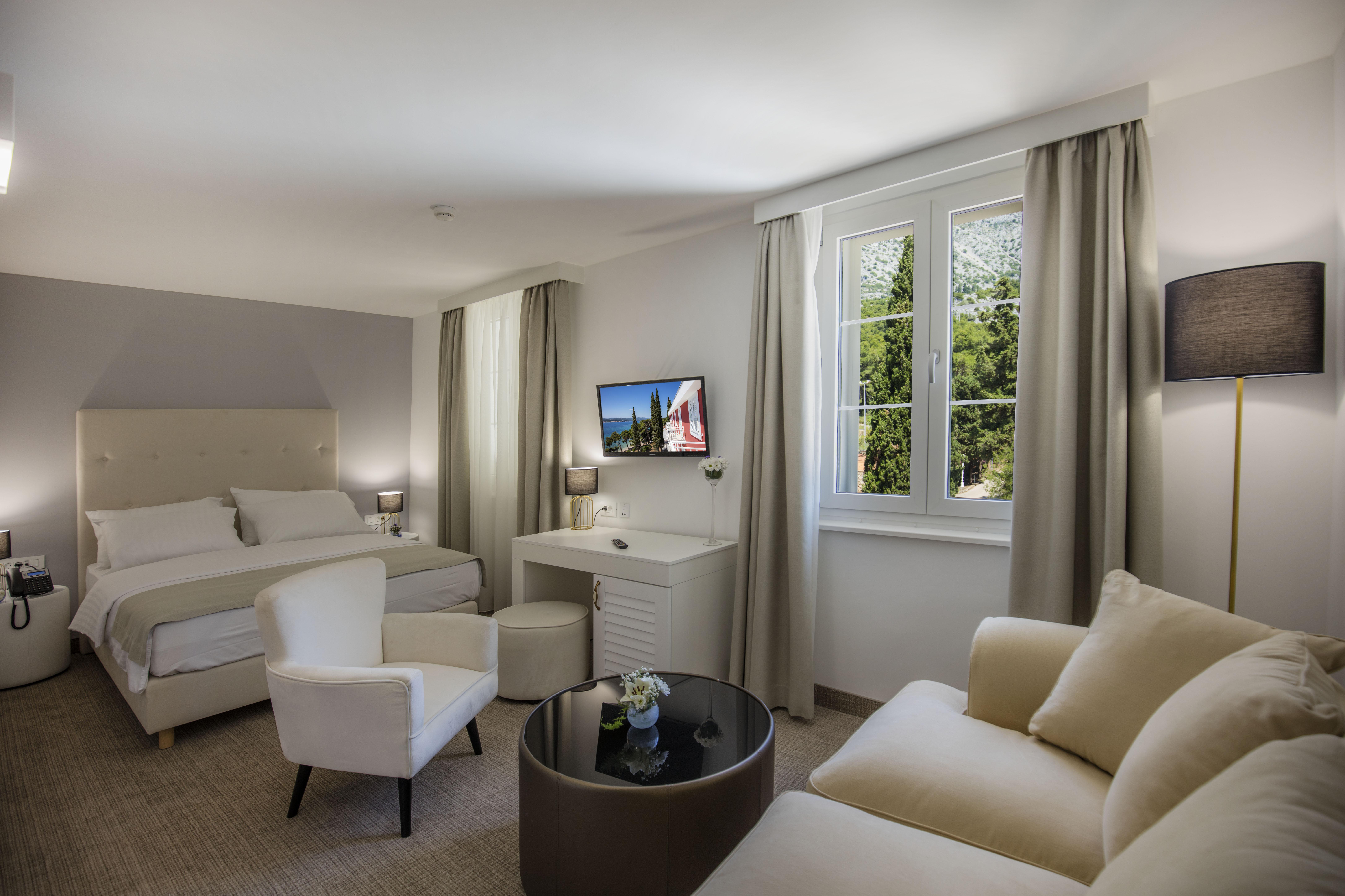 Aminess Younique Bellevue Hotel Оребич Екстер'єр фото